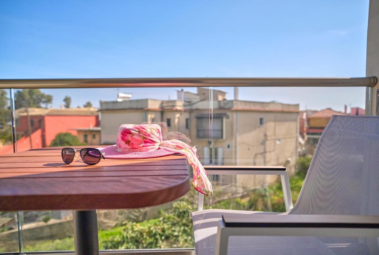 Sunflower Suites Gouvia Corfu Eksteriør bilde