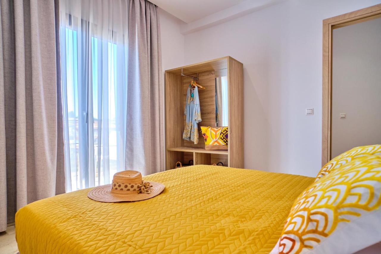 Sunflower Suites Gouvia Corfu Eksteriør bilde