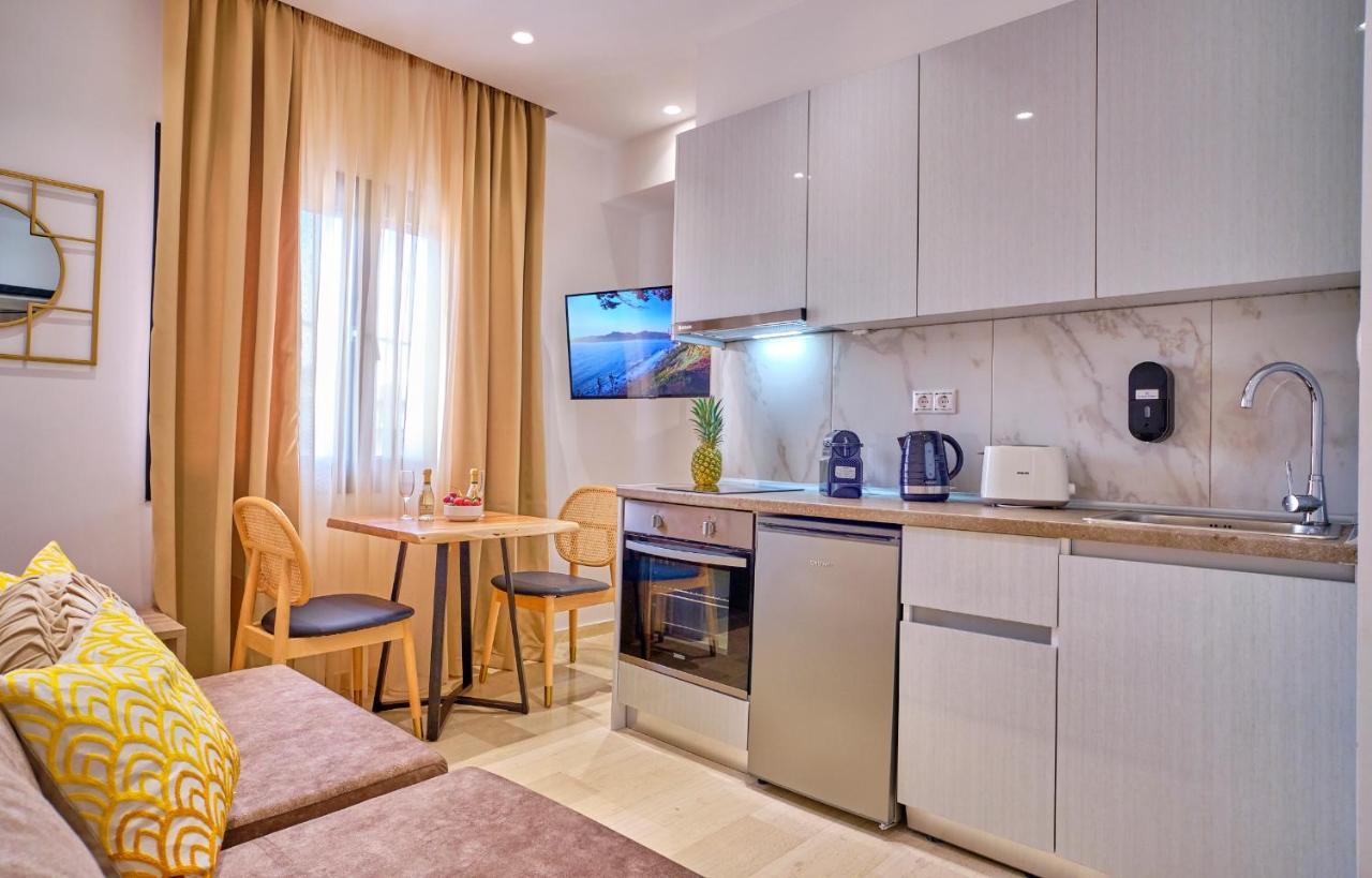 Sunflower Suites Gouvia Corfu Eksteriør bilde